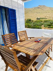 Spanos Apartments Andros Greece