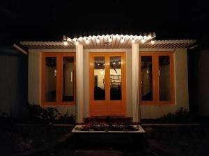 Laughing Leopard Hostel