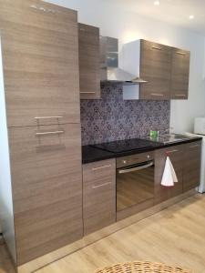 Appartements SUPERBE T3 AVEC PARKING ET TERRASSE en PLEIN CENTRE-VILLE : photos des chambres