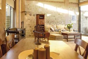 Mounty Island Villas Avra-Calma