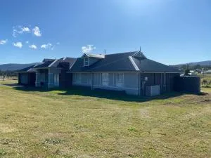 Rosehill Vines - Millfield