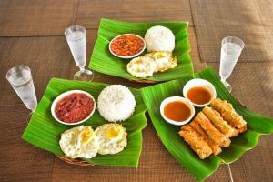 Suba Beach Nipa Huts