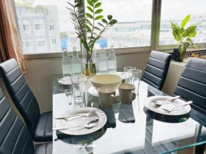 Cozy family room At 103 condominium 2 on nimman 12