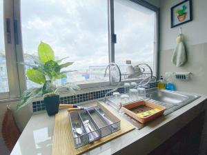 Cozy family room At 103 condominium 2 on nimman 12