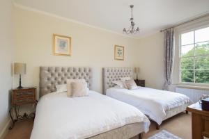 Deluxe Twin Room room in Sissinghurst Castle Farmhouse