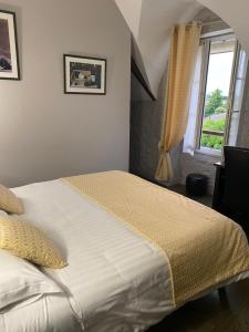 Hotels Logis Hostellerie des Ducs : photos des chambres