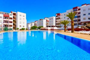 SEA-VIEW APARTMENT WITH a TENNIS COURT