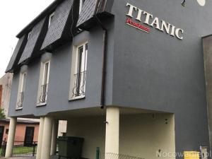 Pokoje z łazienkami Titanic