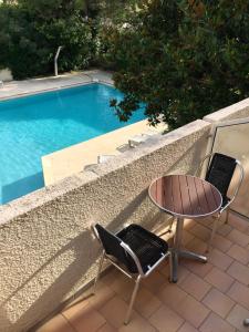 Hotels Hostellerie Saint Benoit : photos des chambres