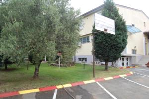 RI-VAL