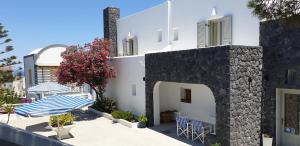 Atlas Pension Santorini Greece