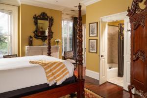 Queen Room room in The Inn on West Liberty