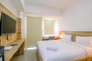 Minimalist Mustika Golf Residence Studio Apartment with City View By Travelio - Pegadungan