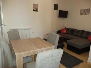 Apartments 1A JollyKop