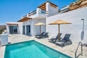 Pyrgos Exclusive , Sea View & Private Pool