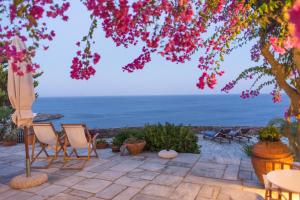 Villa Celestina, Great for Privacy and Seclusion Sifnos Greece