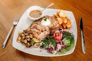 Restoran sa prenoćištem Gornjak