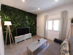 Tropical Garden Apartment
