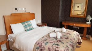 The Antelope at Upavon