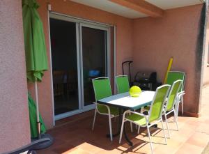 Appartement La pinède - Tout Confort - Piscine de saison - 2 chambres - Proche plage et Commerces