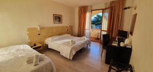 Triple Room room in Hotel Carignano