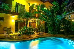 Hotel LUZ de LUNA Bahía Ballena - Dominical