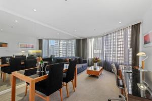 Deluxe One-Bedroom Apartment with City View room in The Sebel Quay West Suites Sydney