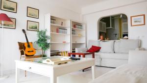 Tranquility and Sea View at Meia Praia #1867