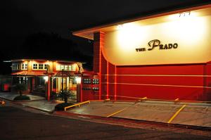 Prado Inn & Suites