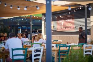 Vanilla Luxury Apartment Spa n Pool beach resort