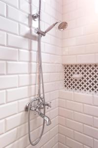 Chez Marie - Cozy One-Bedroom with Balcony by Flat Mаnager