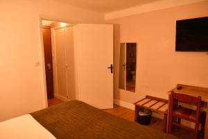 Hotels Hotel Le Claridge : photos des chambres