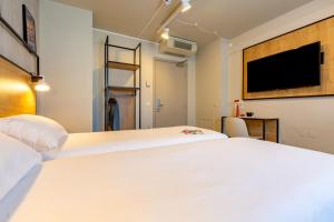 Hotels ibis Blois Centre Chateau : Chambre Lits Jumeaux