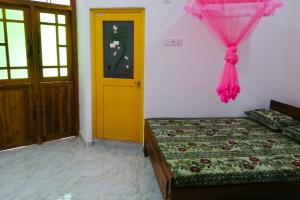 Thuru Sisila Resort