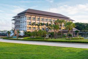 Swan Lake Hotel Sattahip - 3hvězdičkové hotely ve městě Sattahip