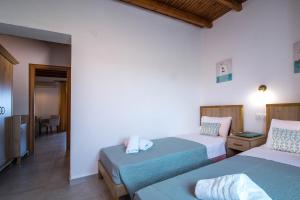Superior Family Room room in Geranion Village