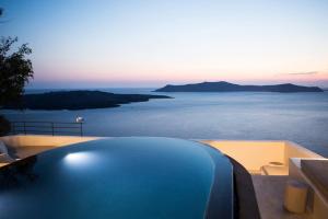 Porto Fira Suites Santorini Greece