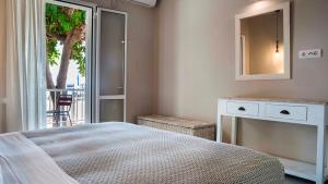 Beachfront Suites Lourdas