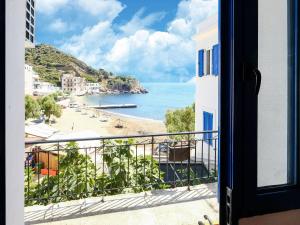 Heavenly Apartment in Therma with Balcony Ikaria Greece