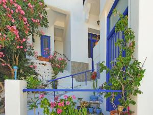 Sea-view Apartment in Therma with Balcony Ikaria Greece