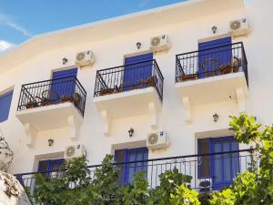 Graceful Apartment in Therma with Balcony Ikaria Greece