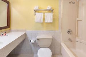 Days Inn by Wyndham Nanuet Spring Valley
