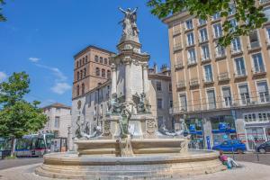 R’Studio 25 Hyper Centre