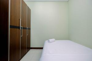 Elegant Nifarro Park 2BR Apartment with Best View By Travelio