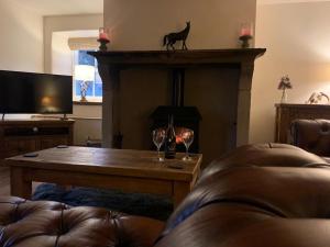 Cottage on the Green with Log Burner - Dog Friendly