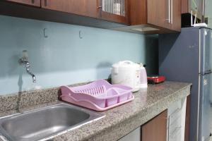 Spacious 2BR Galeri Ciumbuleuit Apartment near Parahyangan University By Travelio