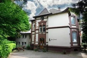 Hotel-Garni Haus Johanna - Hullersen