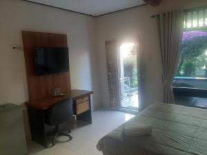 Dewa Bharata Bungalows Legian