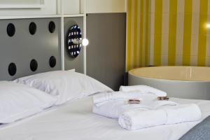 Deluxe Double Room with Bath