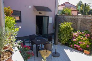 Nana Sobe & Apartmani